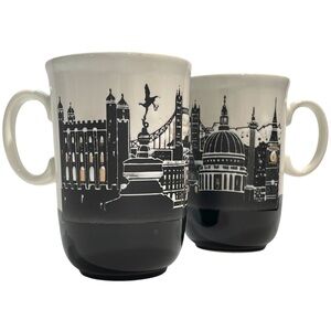 Vintage 1980s EIT England London Skyline Embossed Ceramic Coffee Mugs Set (2)